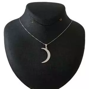 گردنبند نقره زنانه طرح ماه کد 001 گردنبند نقره زنانه طرح ماه کد 001