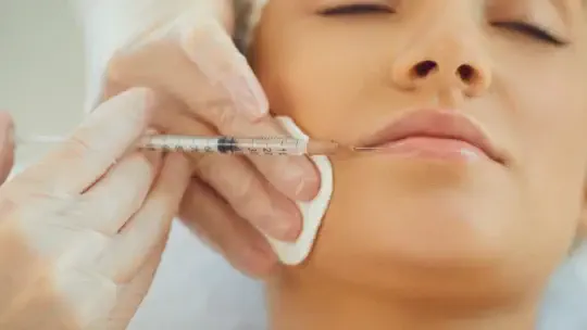 تزریق ژل لب تزریق ژل لب