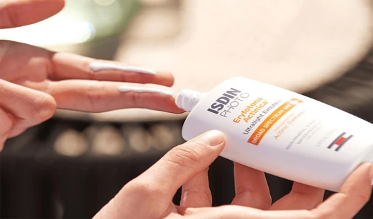 C:\Users\Moein\Desktop\Isdin original sunscreen.jpg C:\Users\Moein\Desktop\Isdin original sunscreen.jpg